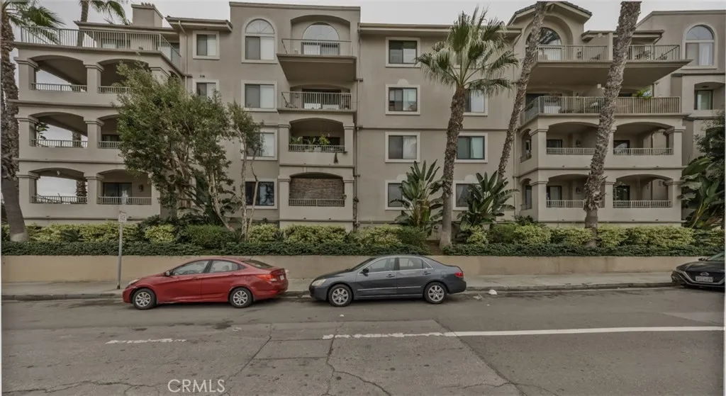 555 Maine Avenue 330, Long Beach, California 90802 home-pic-39